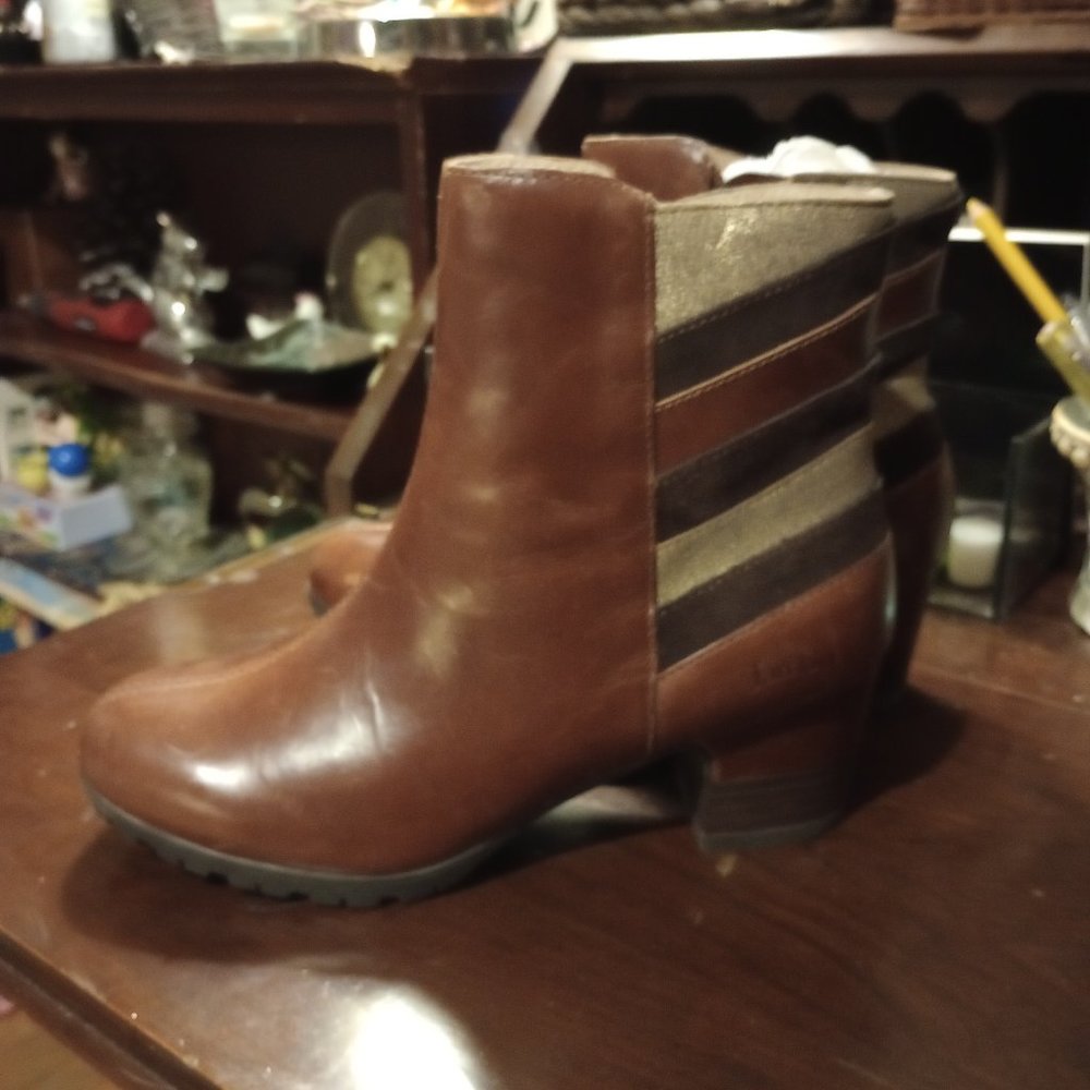 Jambu boots